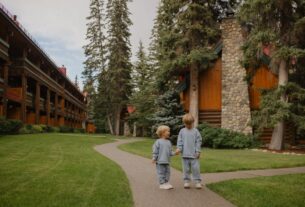 Lake Louise accommodation